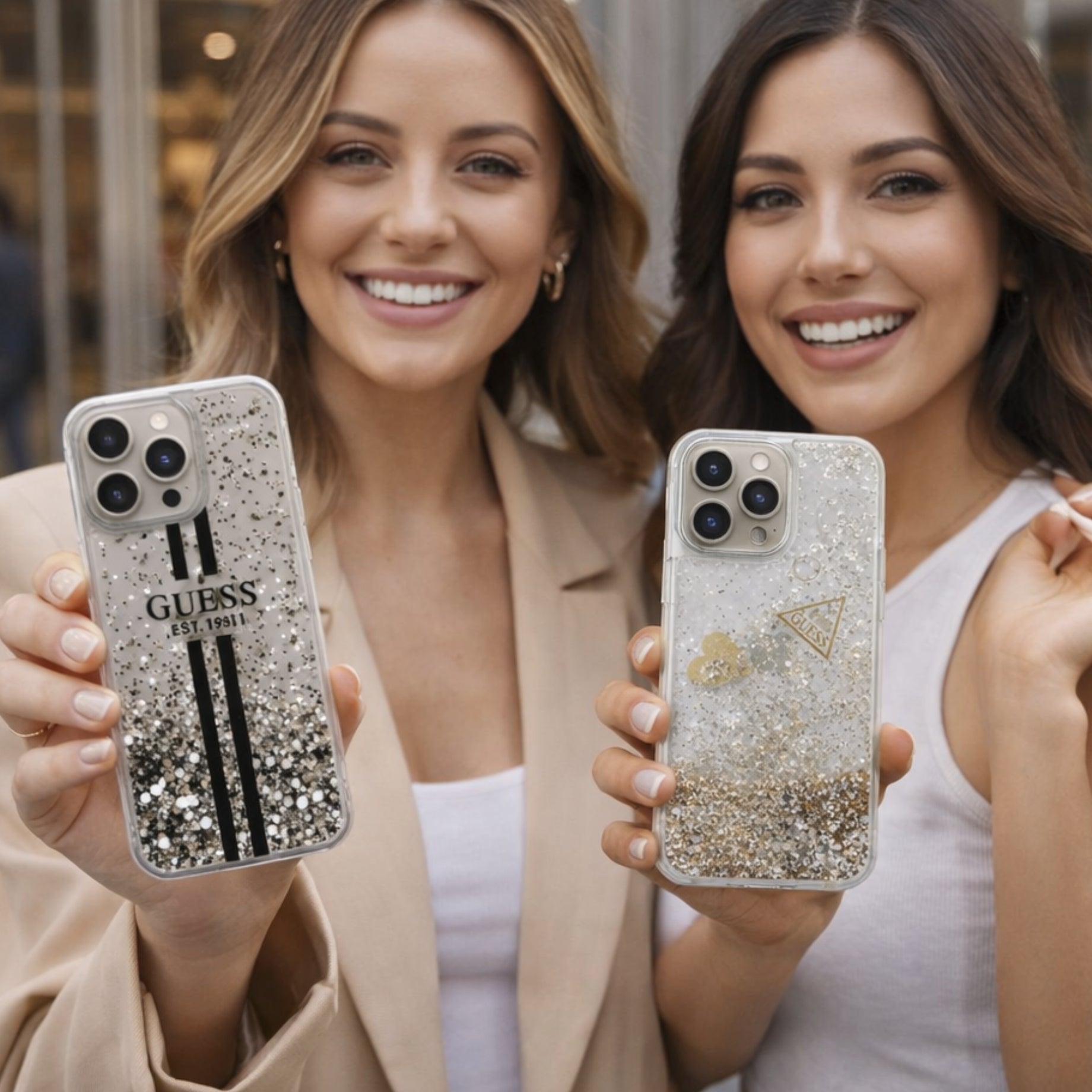 Protectores iPhone 15 Pro GUESS Glitter