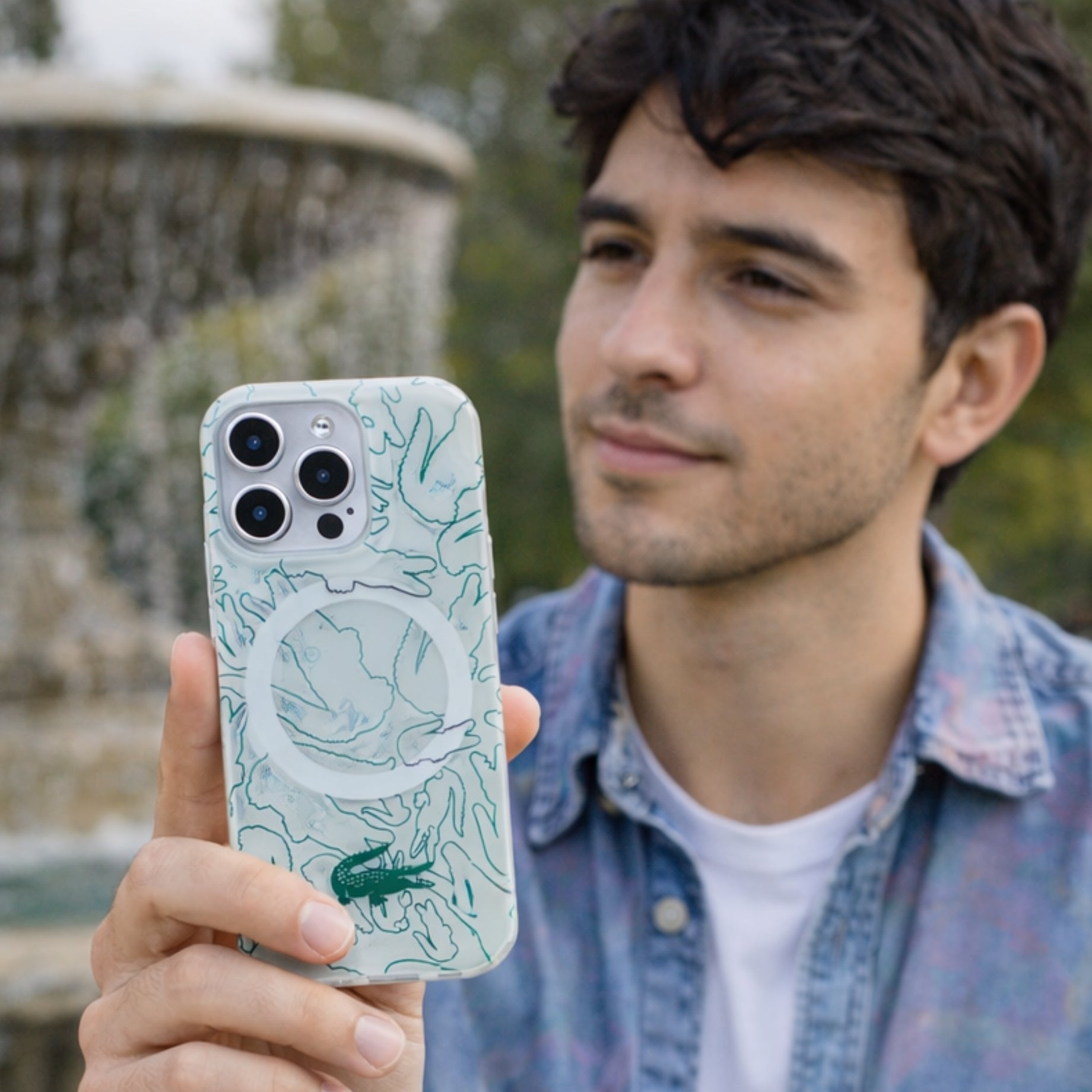 Protector iPhone 15 Pro LACOSTE