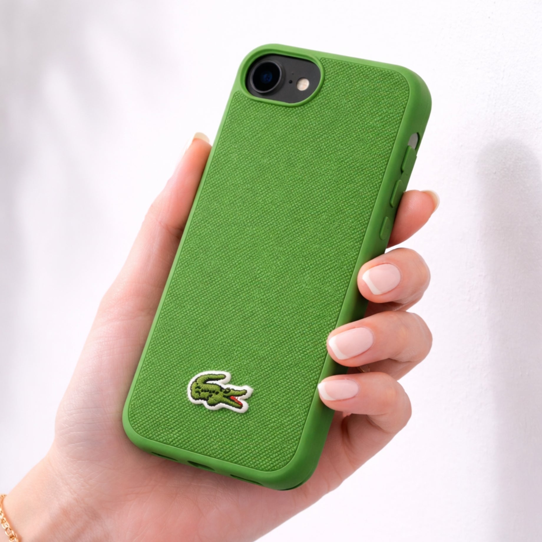 Protectores IPhone 16E Lacoste