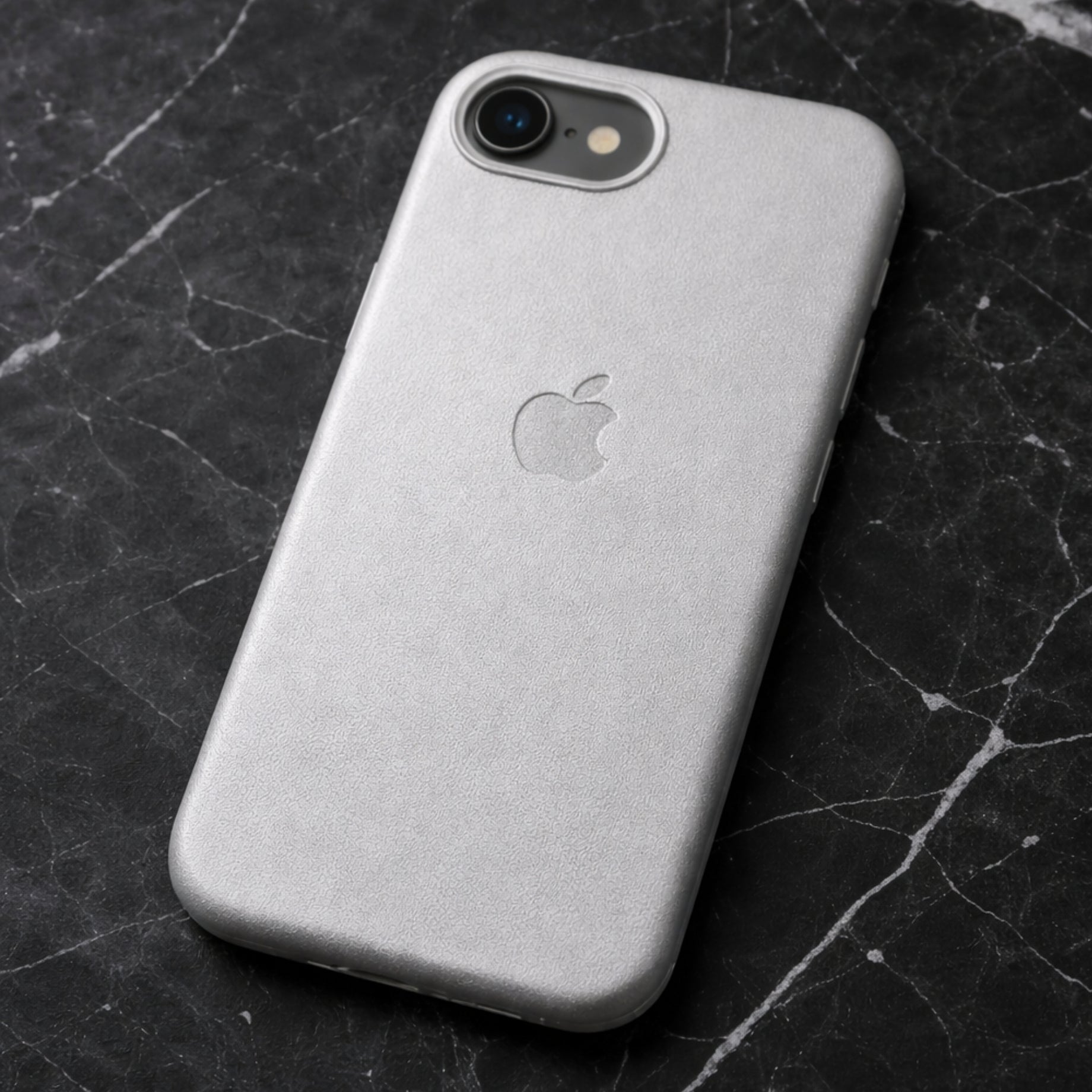 Protector iPhone 16 E Magsafe Piel