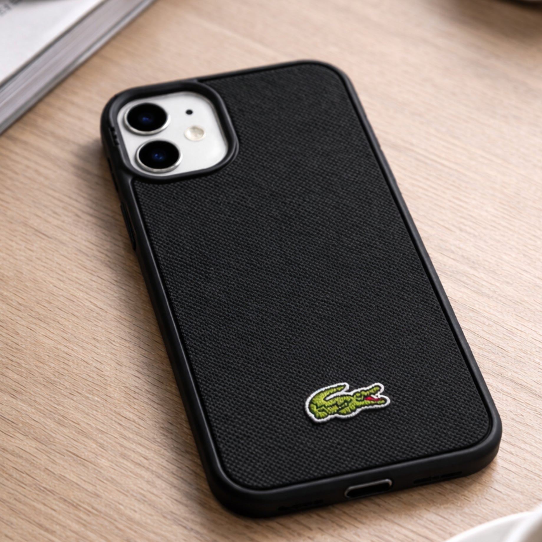 Protector iPhone 16 Plus LACOSTE Iconic Negro