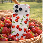 Protector IPhone 17 Pro Max Cerezas Con Brillos
