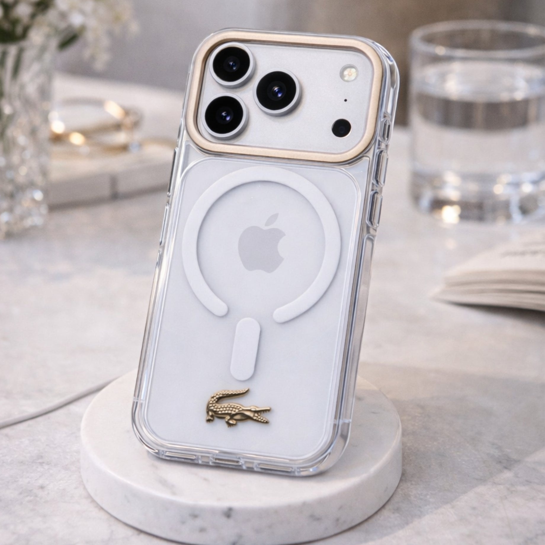 Protector IPhone 17 Pro LACOSTE Magsafe Gold
