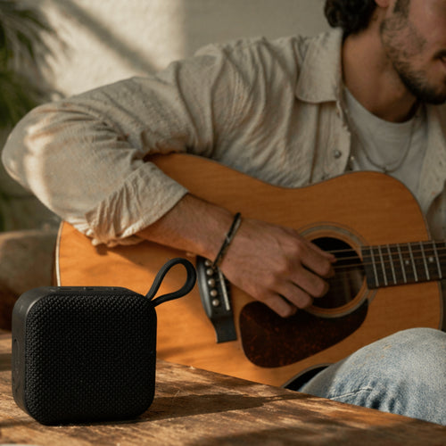 Bocina Bluetooth TISSU