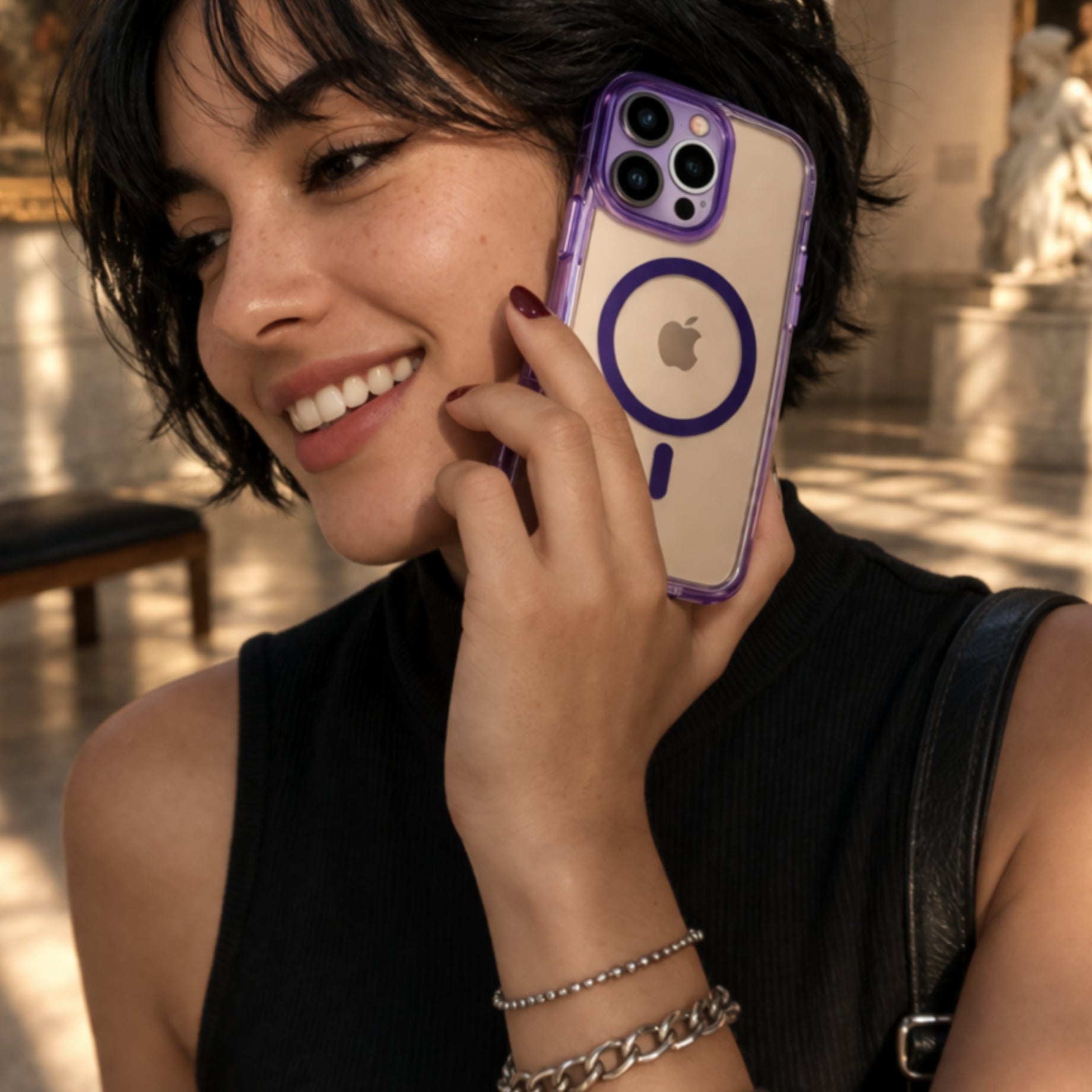 Protector iPhone 16 Pro Max Transparente MagSafe Pro Morado